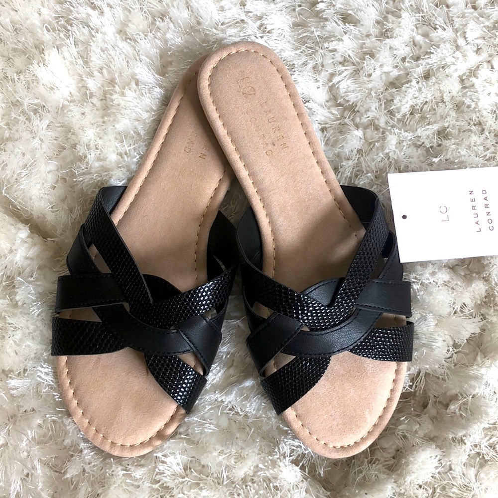 Lauren Conrad Black Sandals/Slides - Size W MED